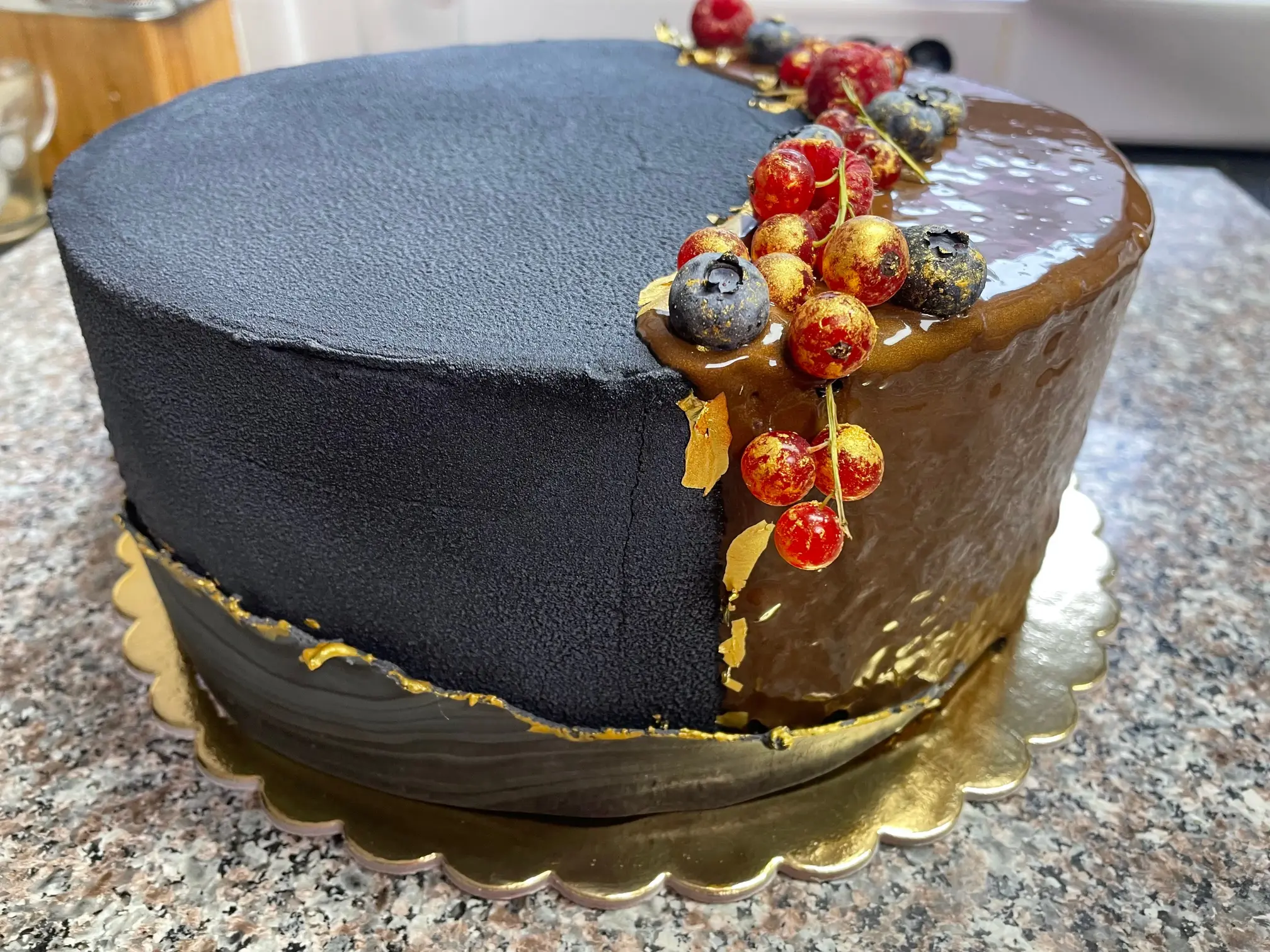 Erdei Gyümölcsös Csokoládé Torta