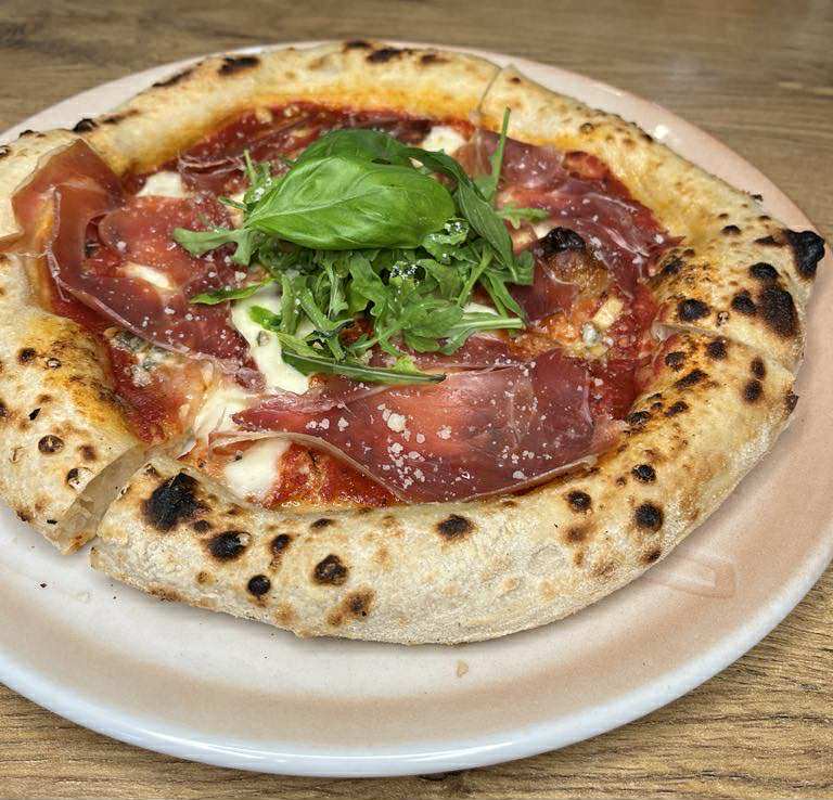 Prosciutto Crudo pizza
